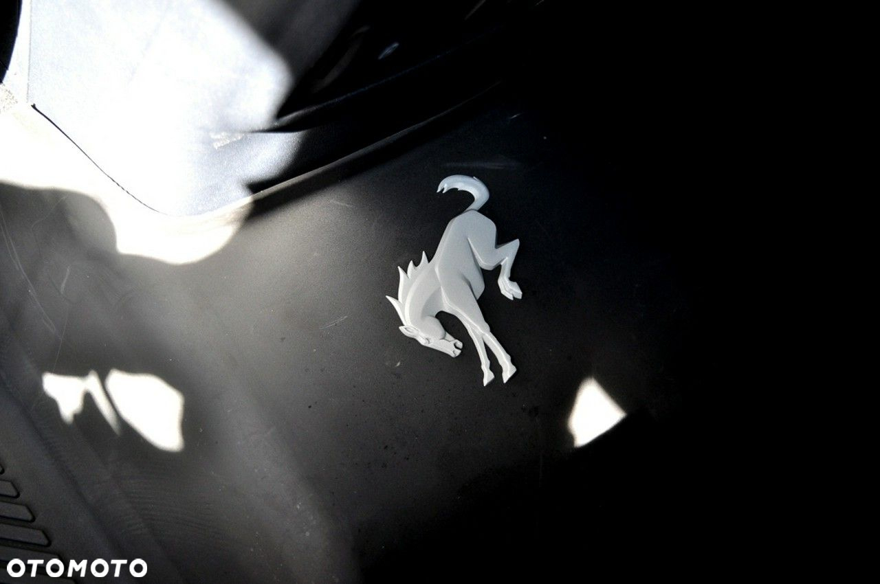 Ford Bronco - 7