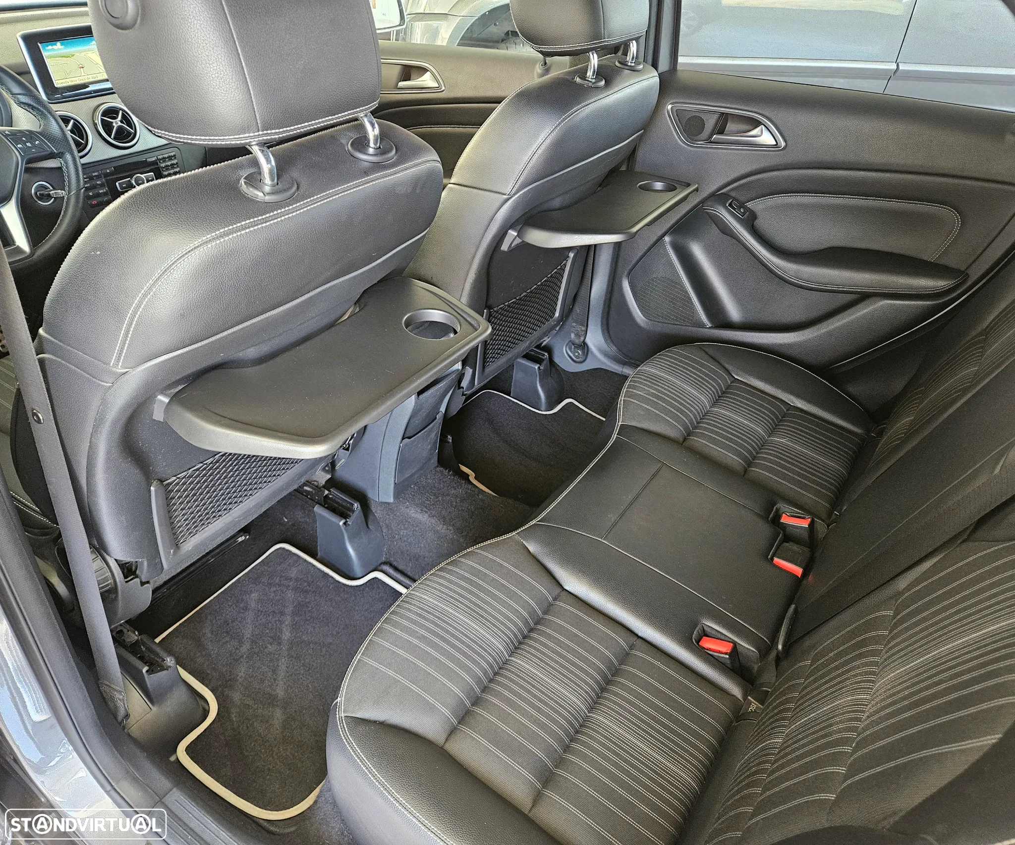 Mercedes-Benz B 200 CDi BlueEfficiency - 32