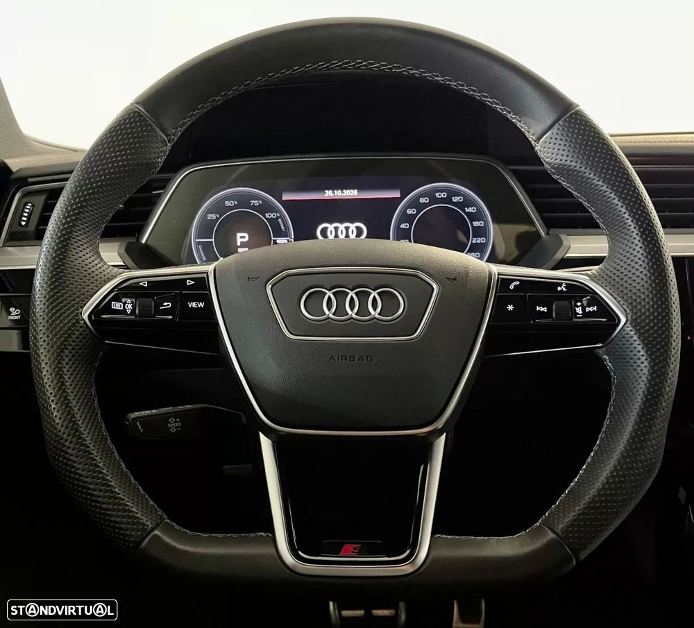 Audi Q8 e-Tron Sportback 50 quattro S line - 21