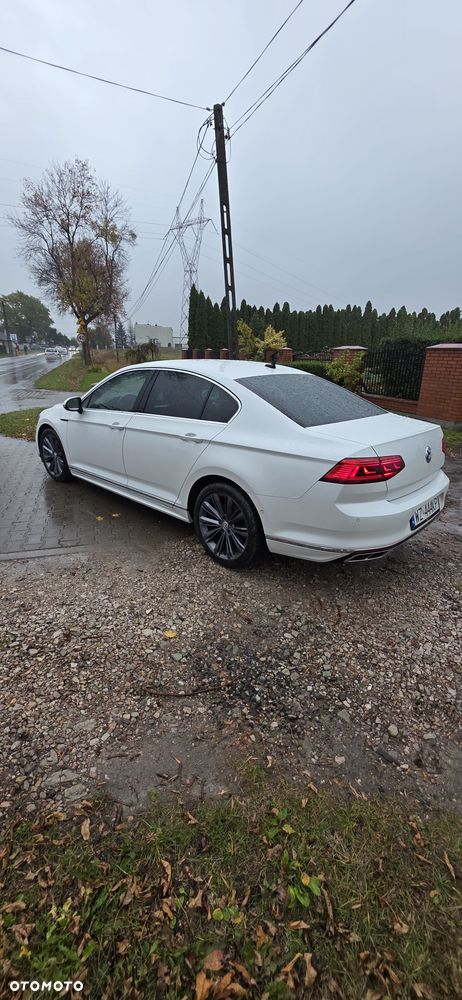 Volkswagen Passat - 10