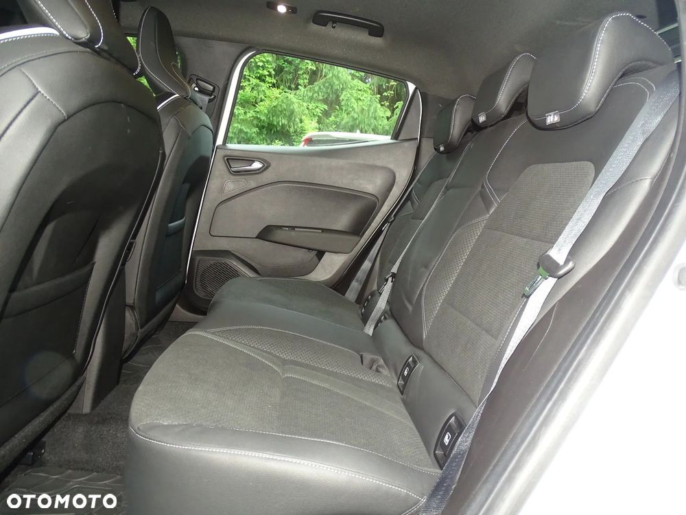 Renault Clio TCe 130 EDC GPF INTENS - 12