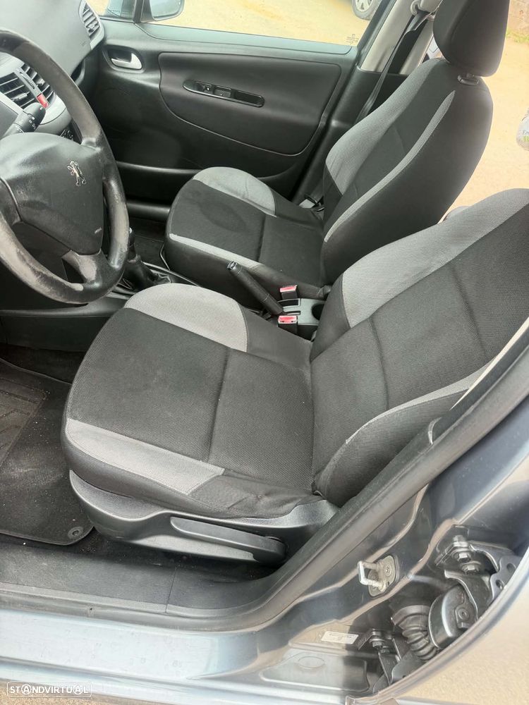 Peugeot 207 1.4 HDi Sport - 4