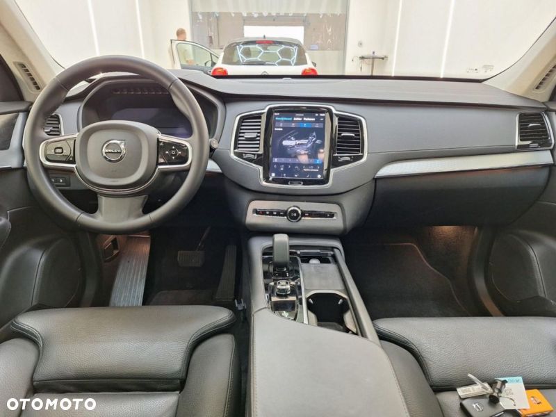 Volvo XC 90 T8 AWD Ultra Black Edition - 6