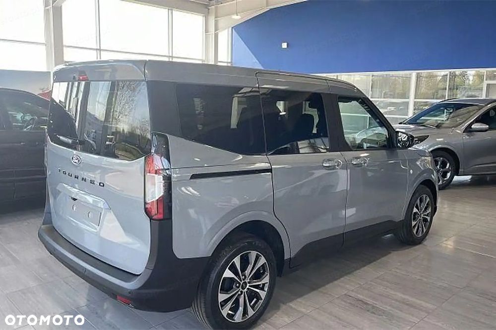 Ford Tourneo Courier - 7