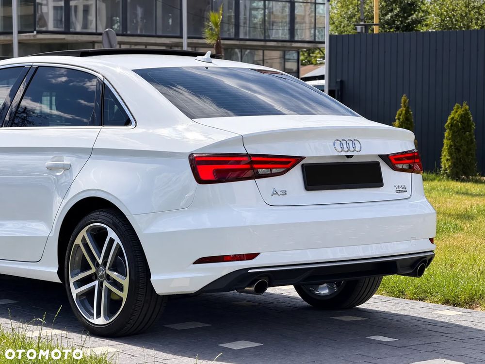 Audi A3 Limousine 40 TFSI Quattro S tronic - 13