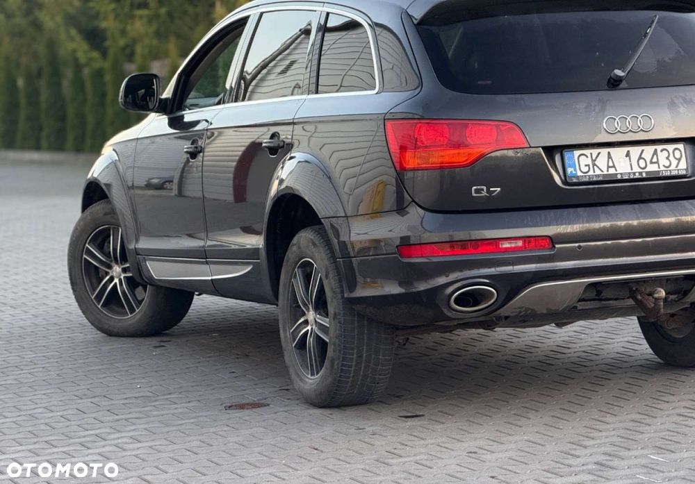 Audi Q7 - 8