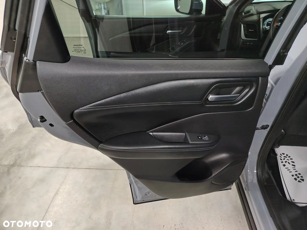 Nissan Qashqai 1.3 DIG-T MHEV N-Connecta - 23