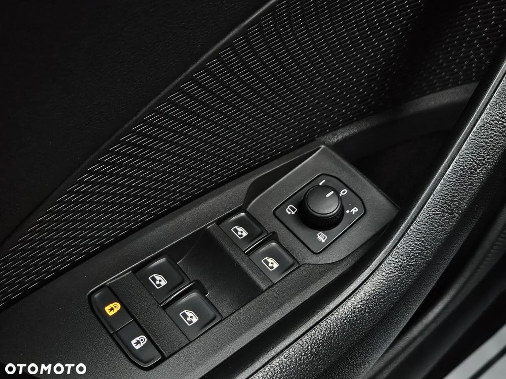 Skoda Octavia 2.0 TDI SCR Ambition DSG - 31