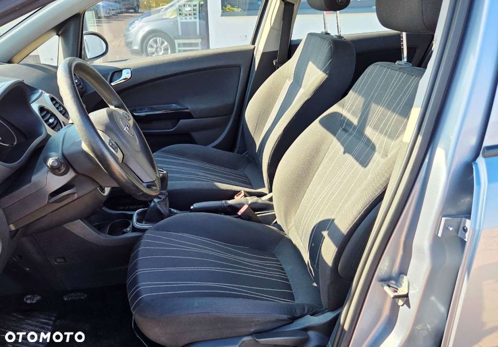 Opel Corsa - 8