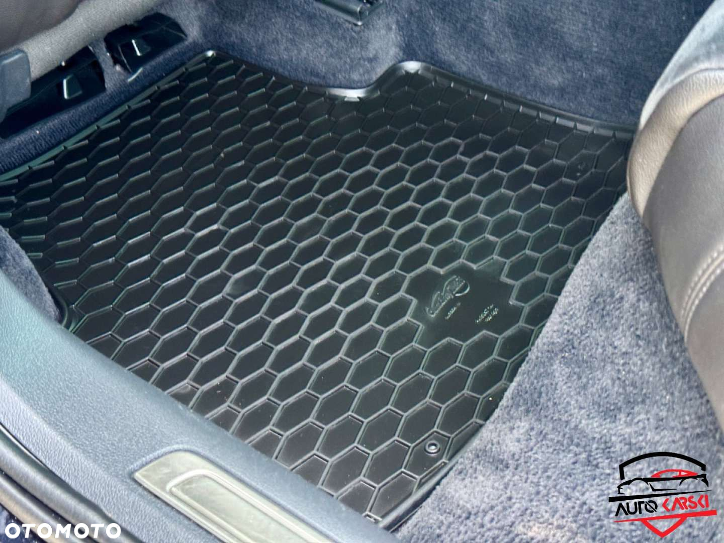 Volkswagen Passat - 37