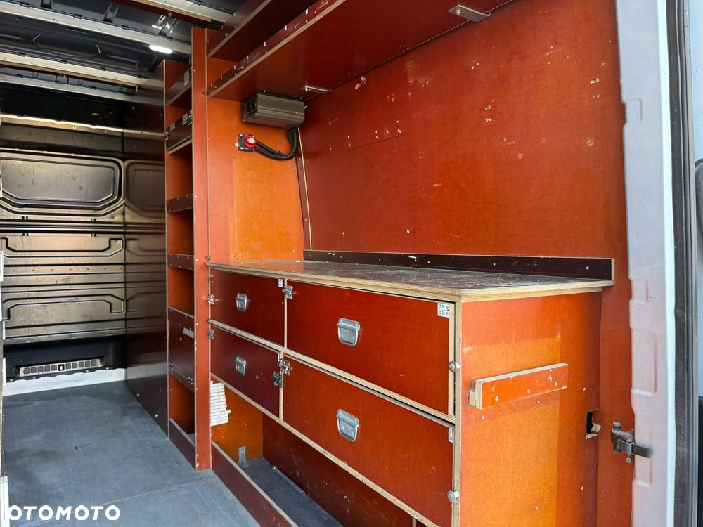 Volkswagen CRAFTER - 25