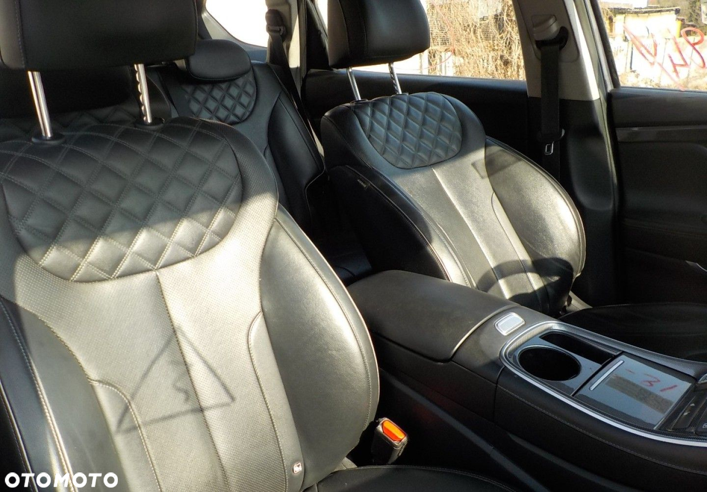 Hyundai Santa Fe - 25