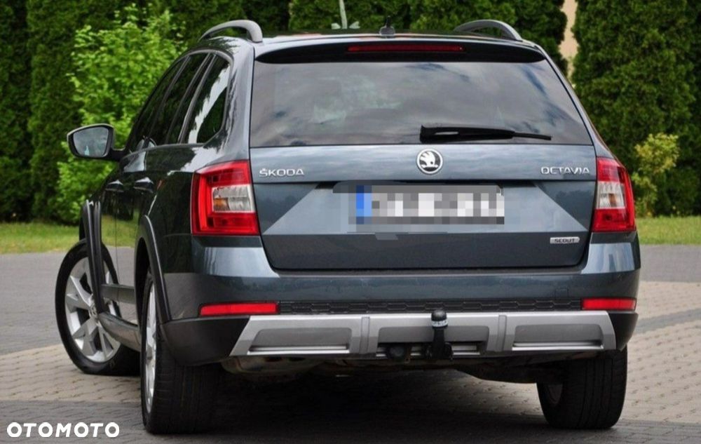 Skoda Octavia Scout 2.0 TDI 4x4 DSG - 20