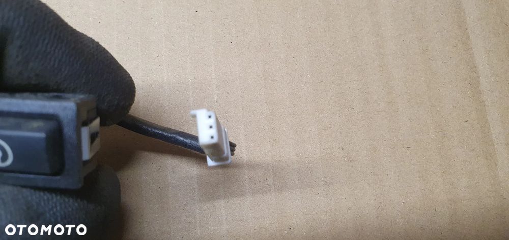 Przycisk przełącznik szyby BMW 3 E90 9143639 - 2