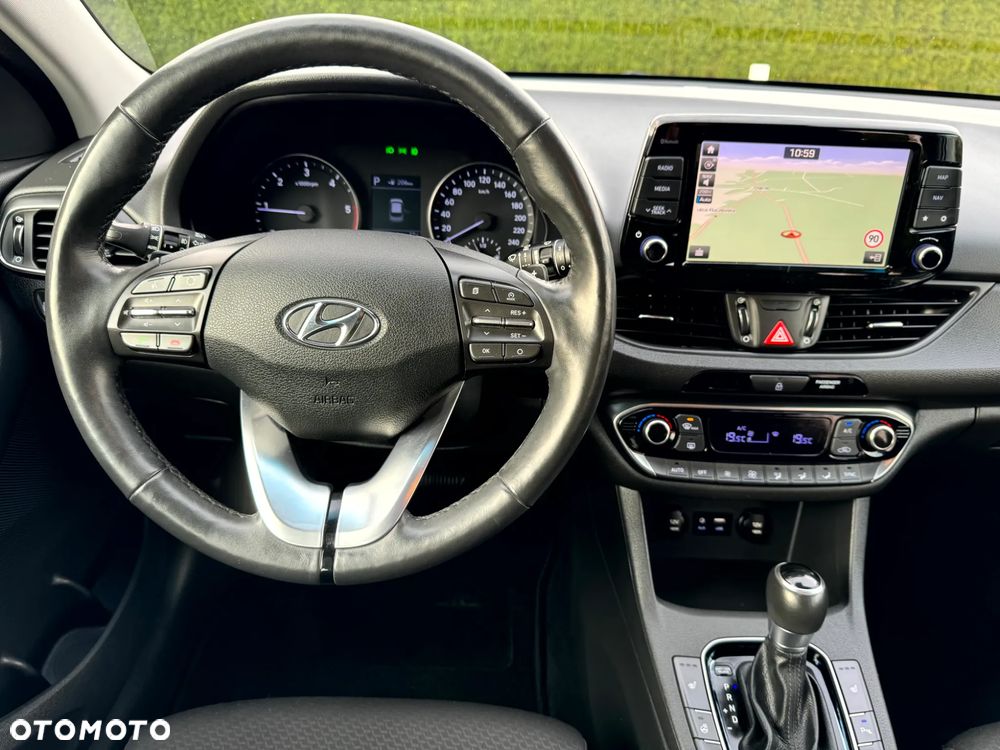 Hyundai i30 1.6 CRDI DCT YES - 7