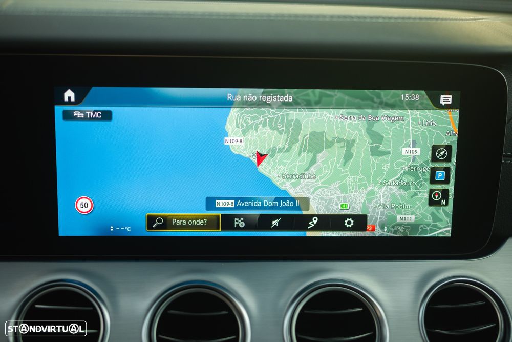 Mercedes-Benz E 300 de AMG Line - 24