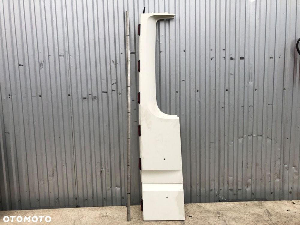 OWIEWKA KABINY PRAWA  DAF XF 2012 - 2022 FA 460 340 kW [462 KM] 4x2 2012 1836001 - 1