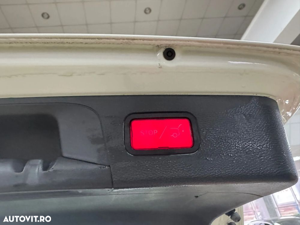 Mercedes-Benz GLC 220 d 4Matic 9G-TRONIC - 12