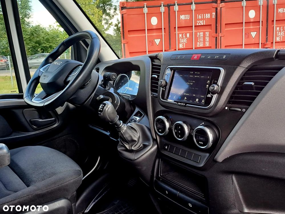 Iveco Daily | 50C18 | 3 litry  | Bliźniak | Kontener |  8EP |  Full Led - 15