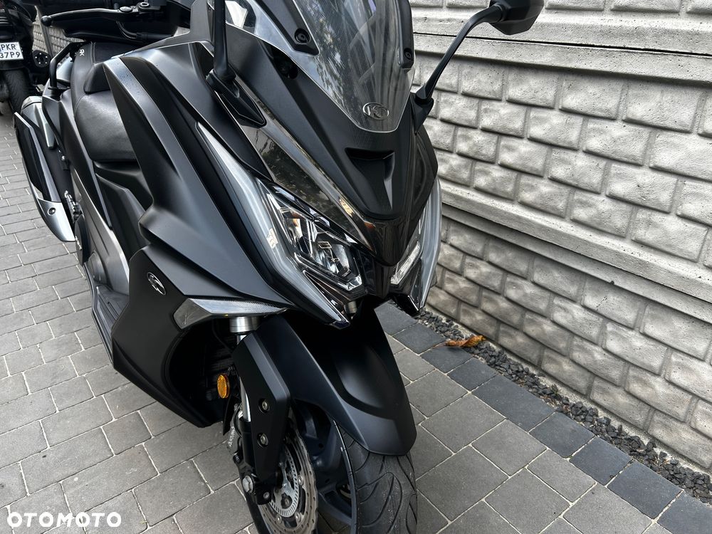Kymco AK 550 - 8