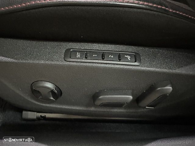 Skoda Octavia Break 1.4 TSI DSG RS Plus - 24