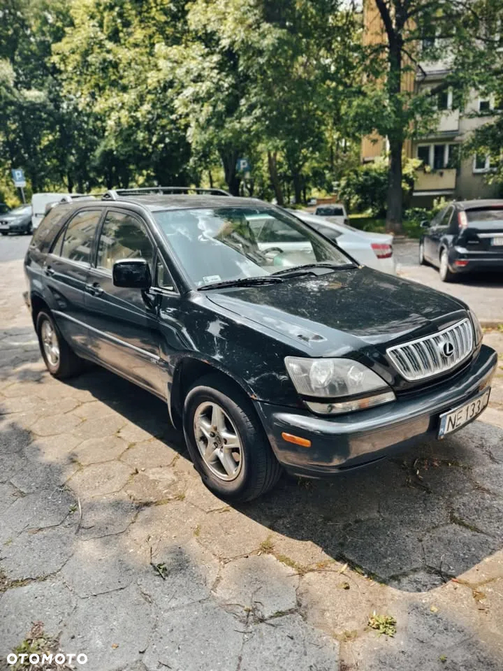 Lexus RX - 8