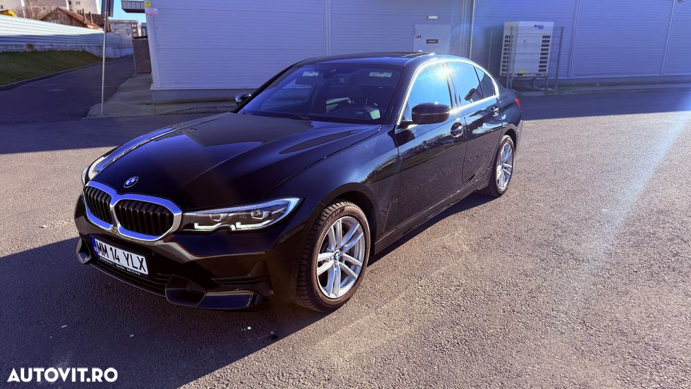 BMW Seria 3 330i xDrive Aut. Sport Line - 31