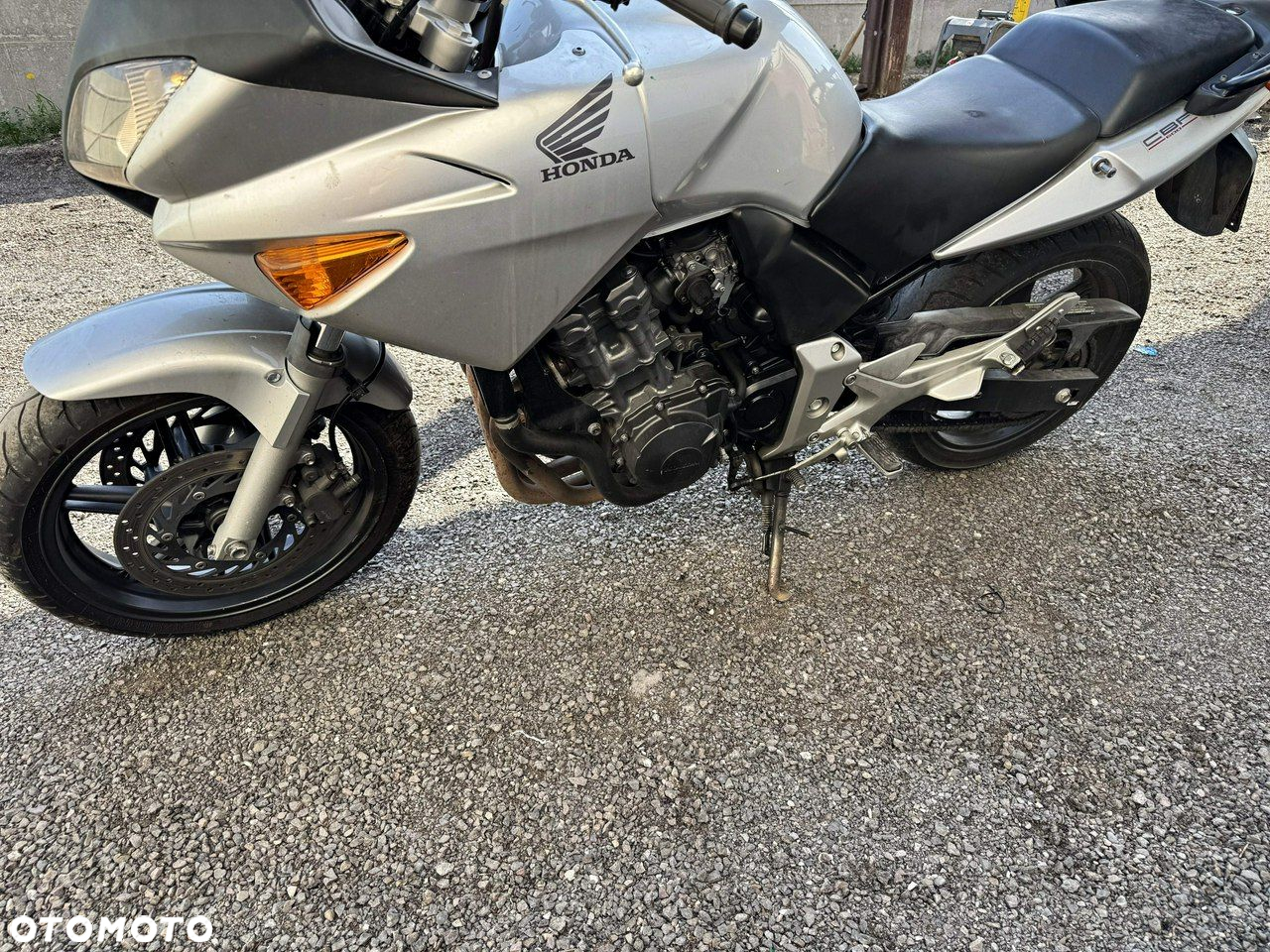 Honda CBF - 12