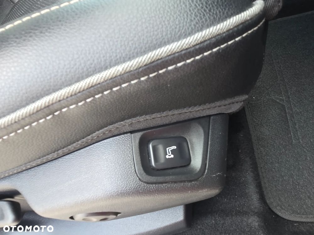 Opel Grandland X 1.6 D Start/Stop Edition - 29