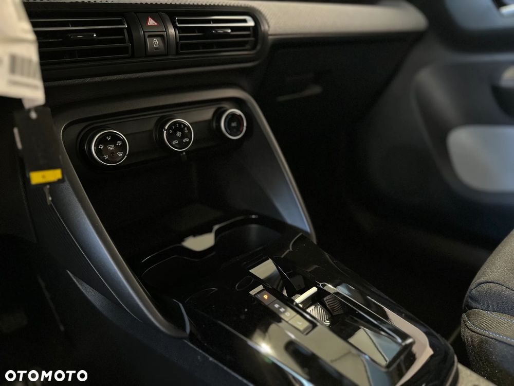 Citroën C3 1.2 mHEV Plus - 11