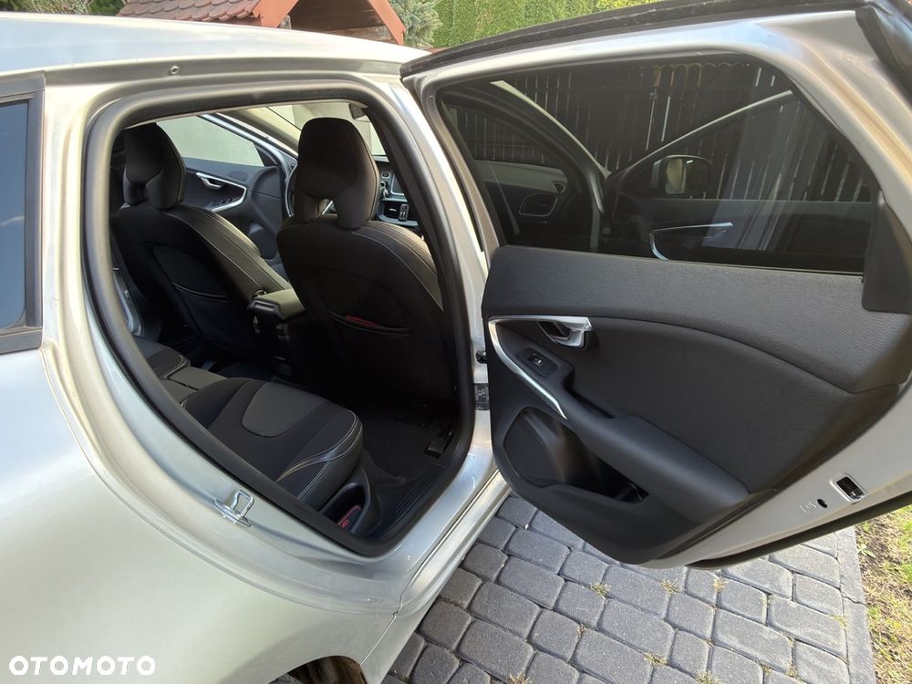 Volvo V40 T3 Drive-E Kinetic - 12