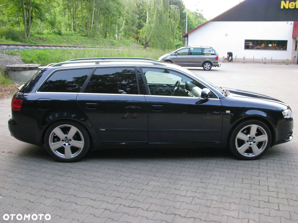 Audi A4 Avant 2.0 TDI DPF - 12