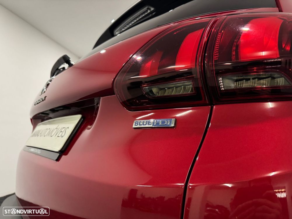 Peugeot 2008 1.6 BlueHDi Crossway - 23