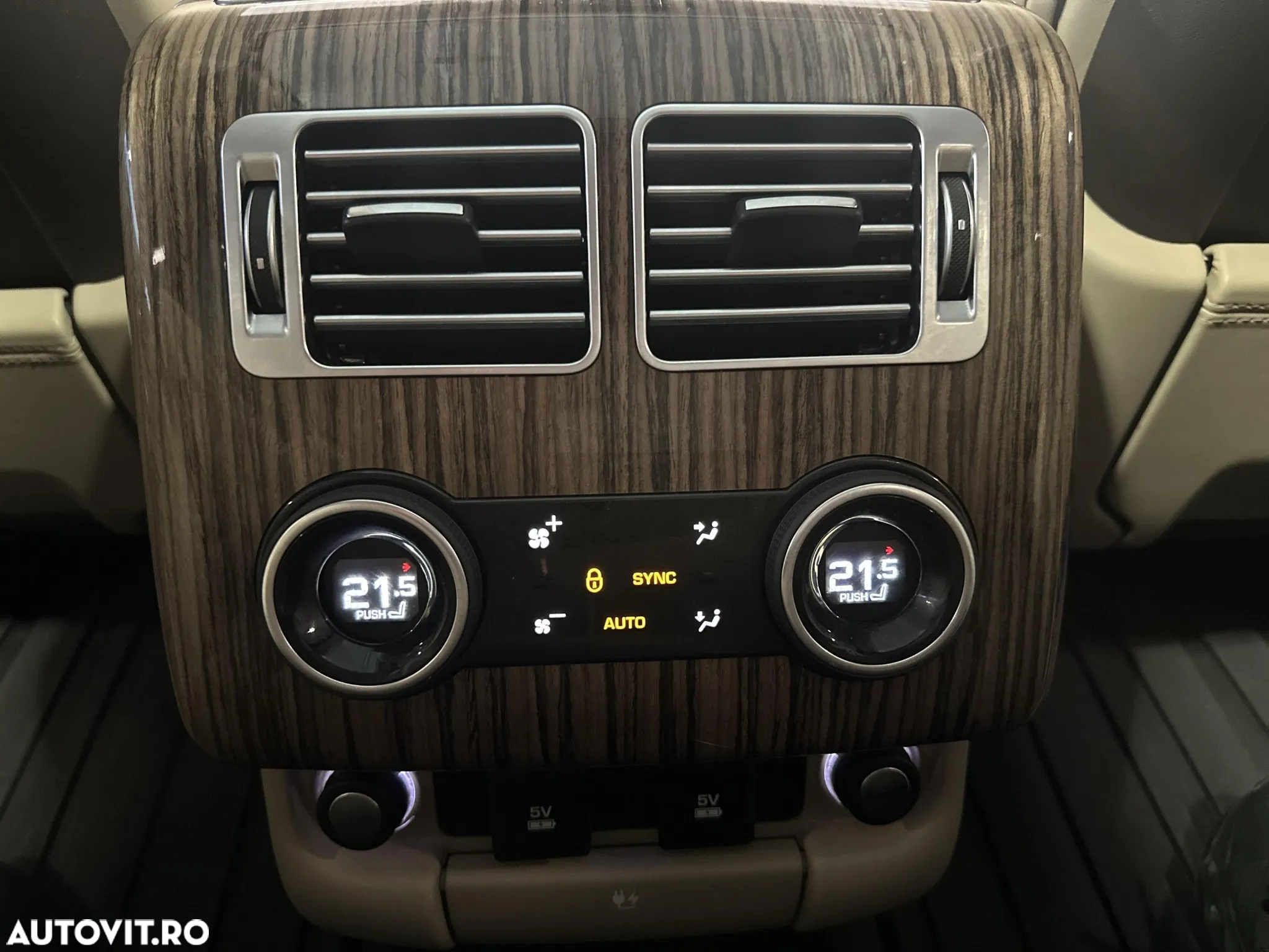 Land Rover Range Rover - 22