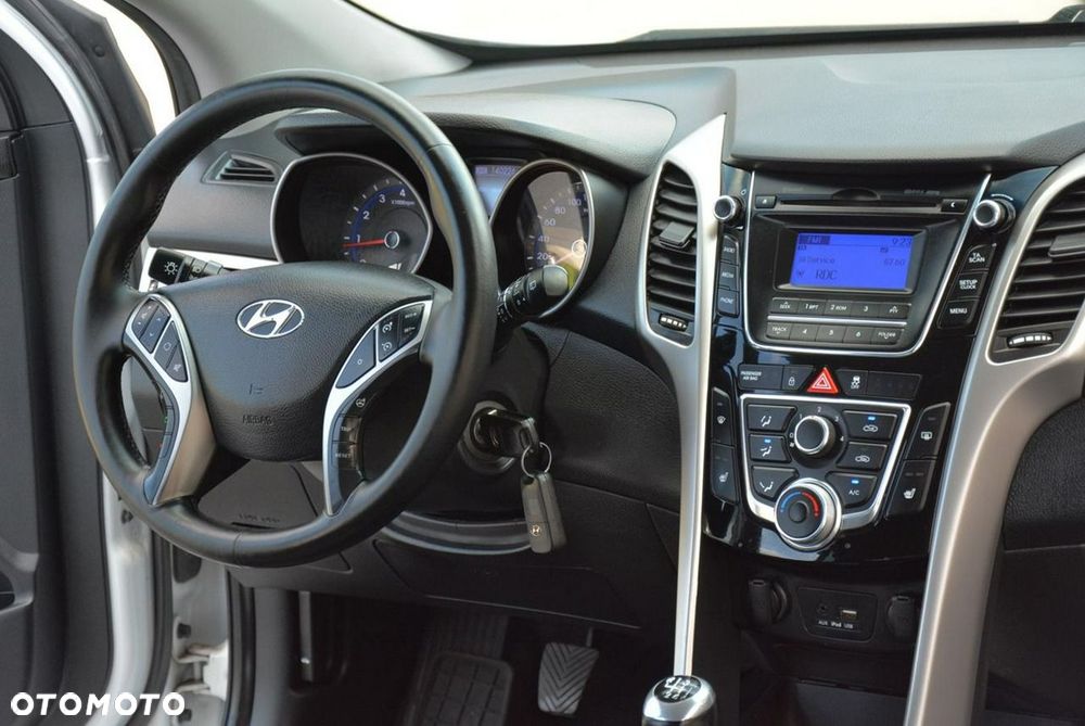 Hyundai i30 1.4 Comfort - 18