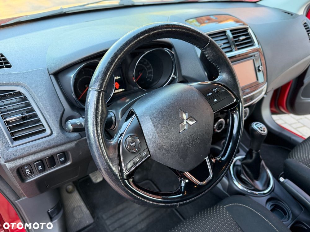 Mitsubishi ASX 1.6 Intense Plus Navi Blue Edition - 23