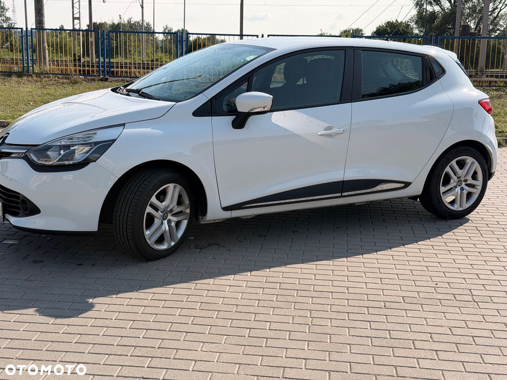 Renault Clio - 6