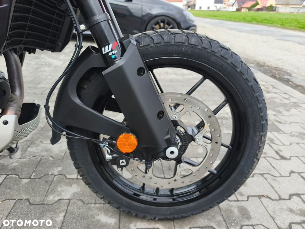 KTM Inny - 19