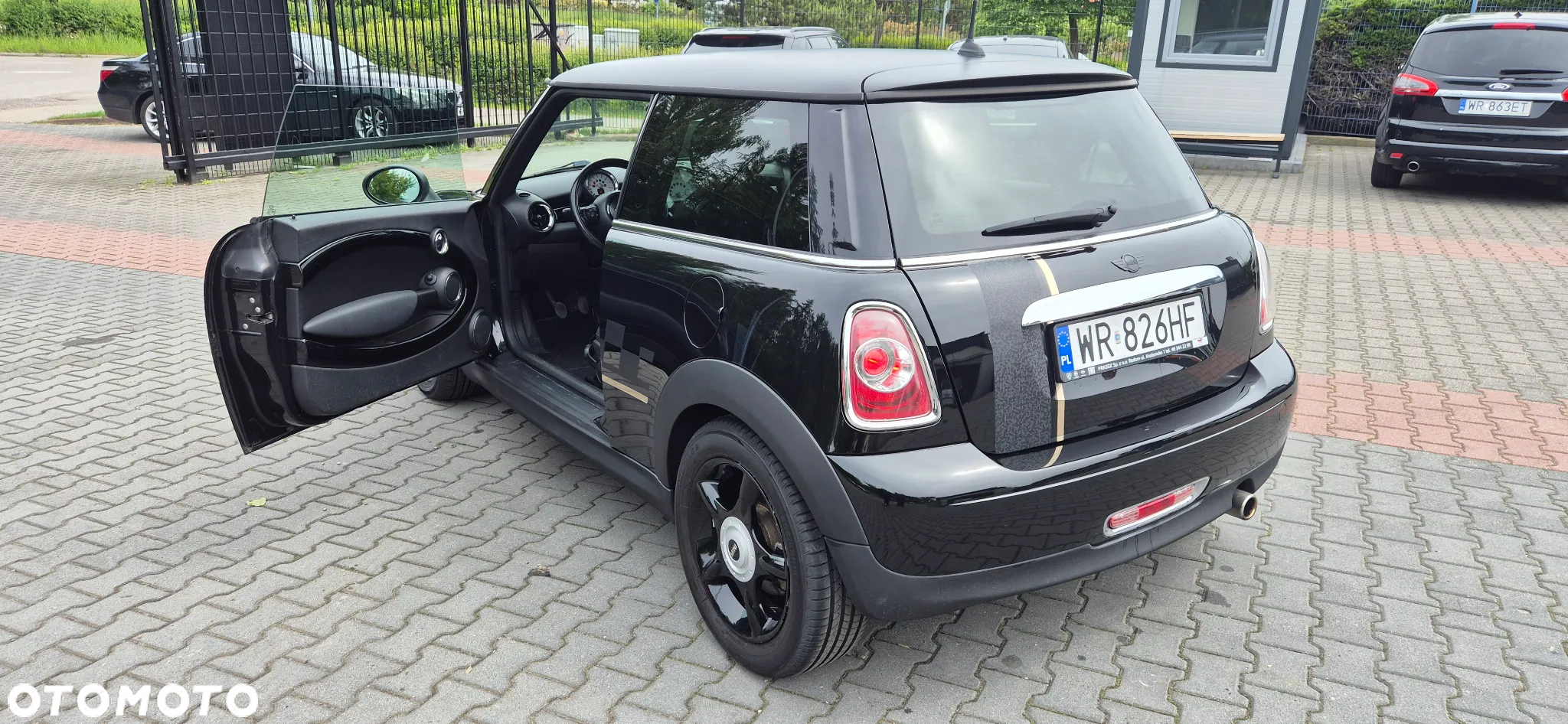 MINI Cooper Standard - 6
