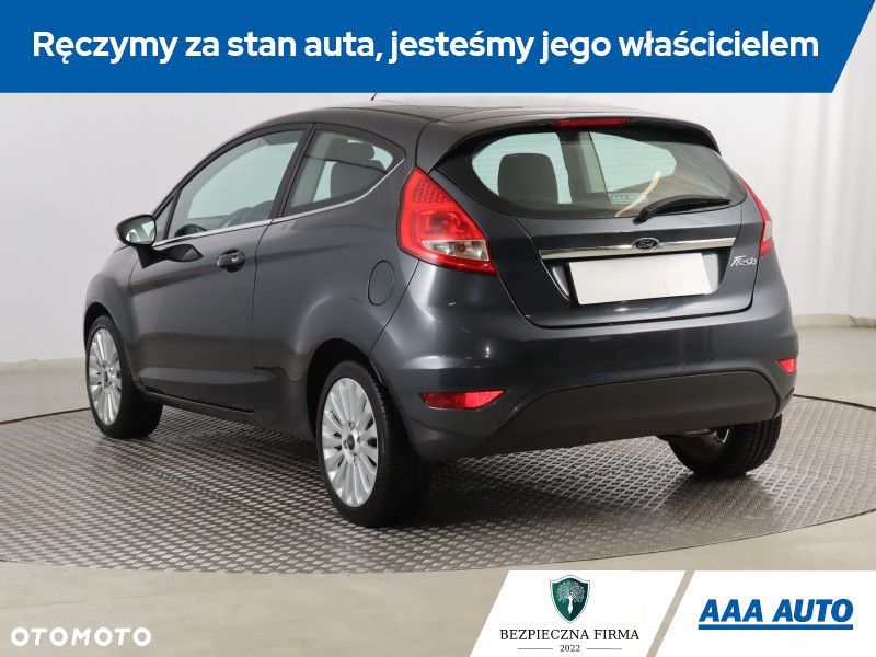 Ford Fiesta - 5