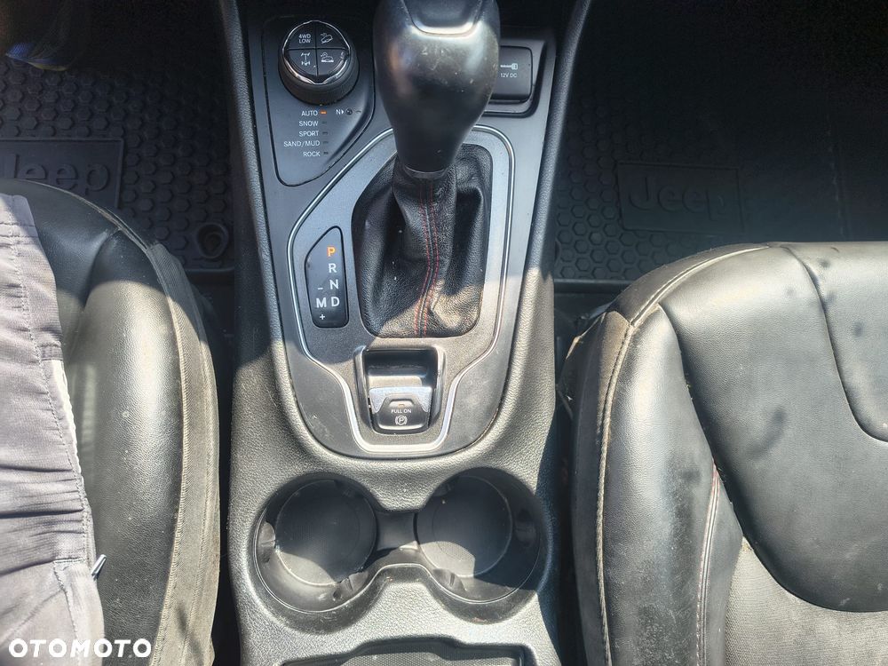 Jeep Cherokee 3.2 V6 Active Drive Lock Trailhawk - 19
