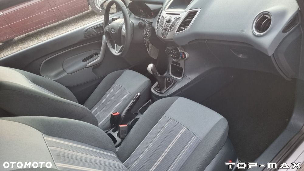 Ford Fiesta - 15