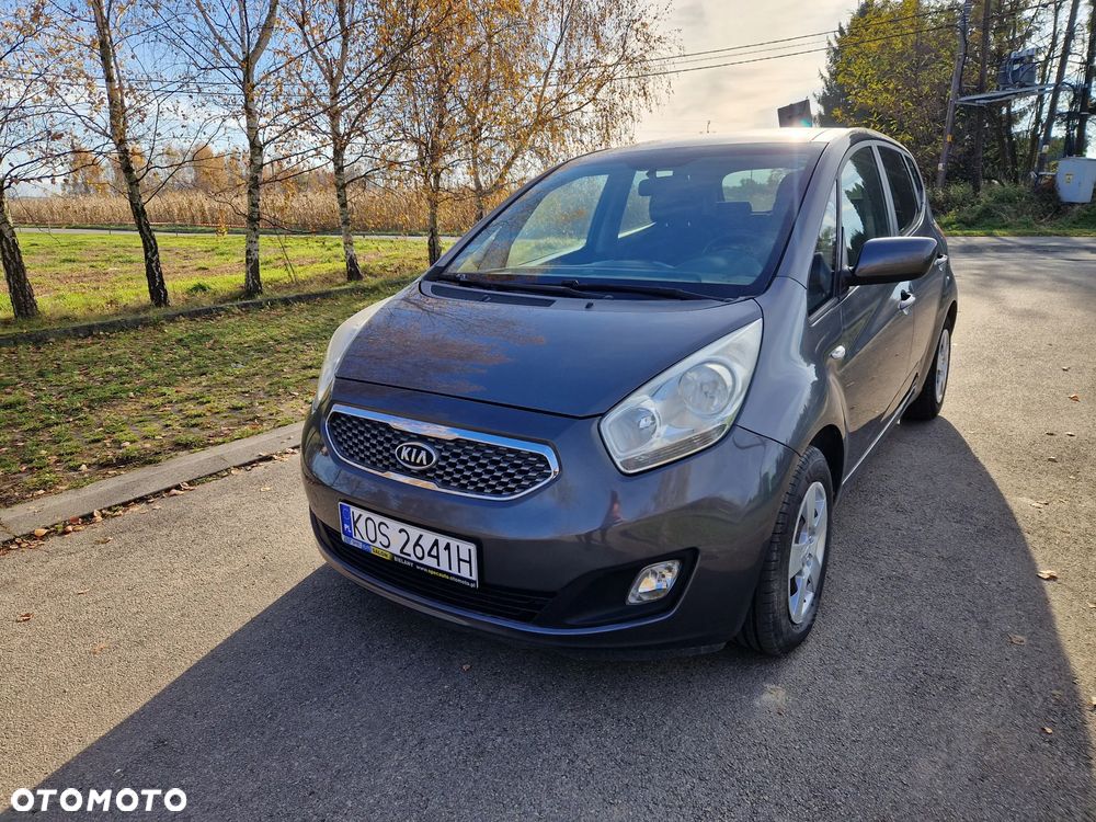 Kia Venga 10-15 - 1