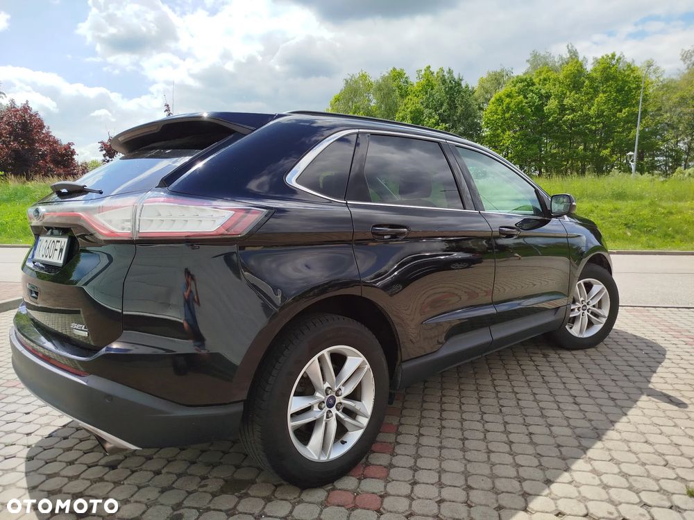 Ford Edge - 9