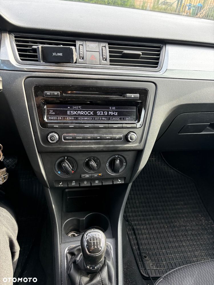 Skoda Rapid 2015 photo 5