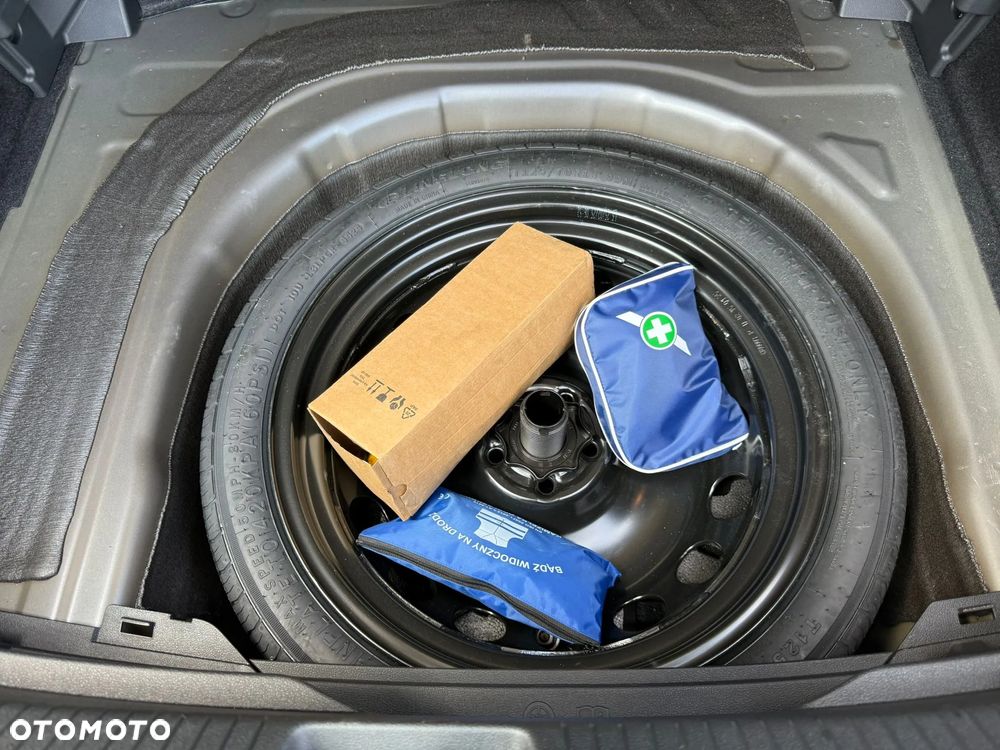 Volkswagen Taigo 1.0 TSI Life Plus - 17