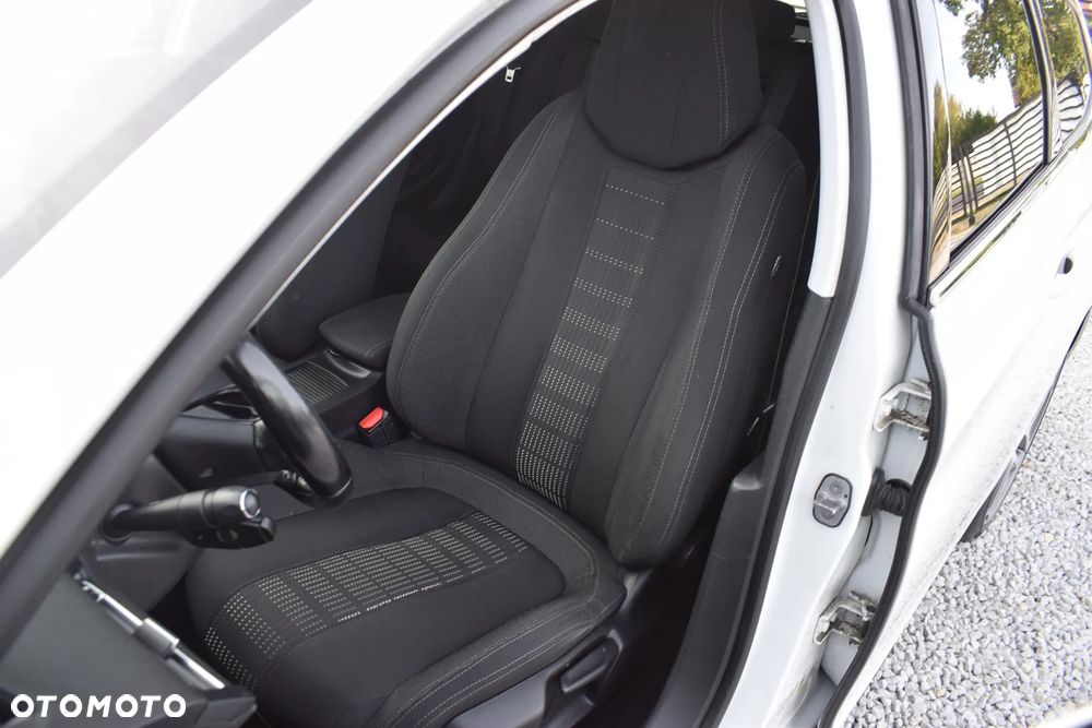 Peugeot 308 BlueHDi FAP 150 Stop&Start Automatik Allure - 8