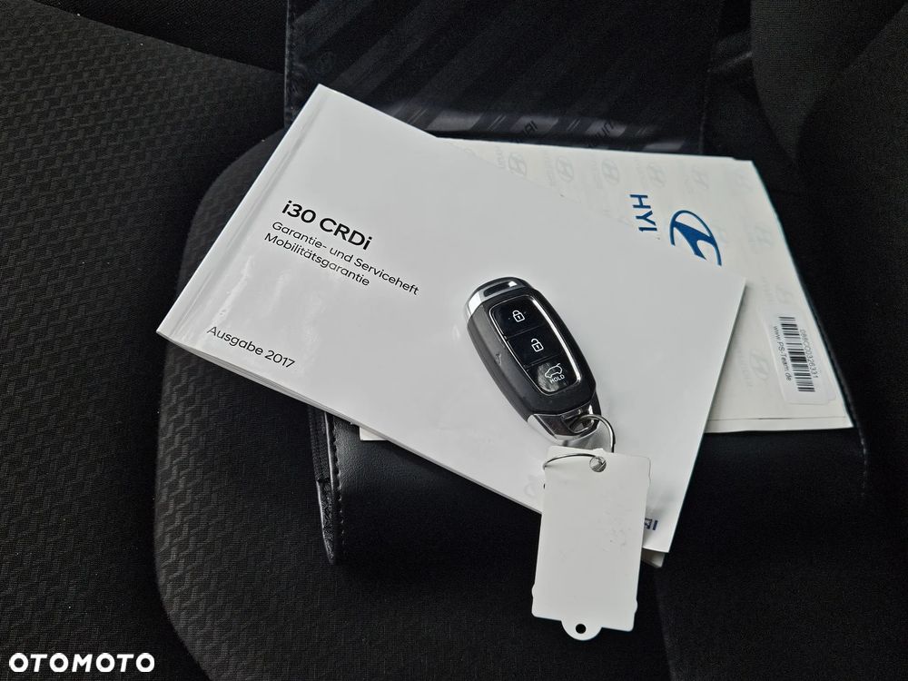 Hyundai i30 i30cw 1.6 CRDi Intro Edition - 36