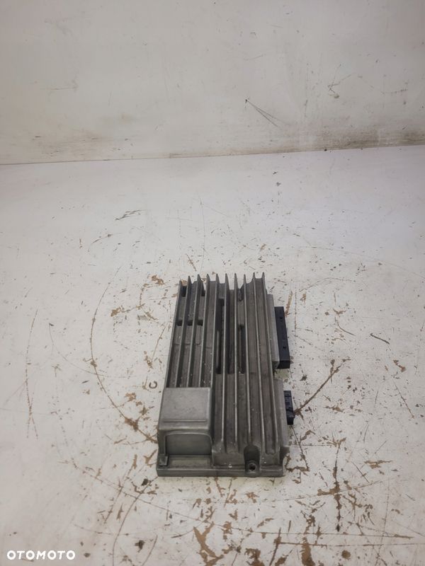 WZMACNIACZ BANG OLUFSEN AUDI A4 A5 Q5 8T1035223 - 1