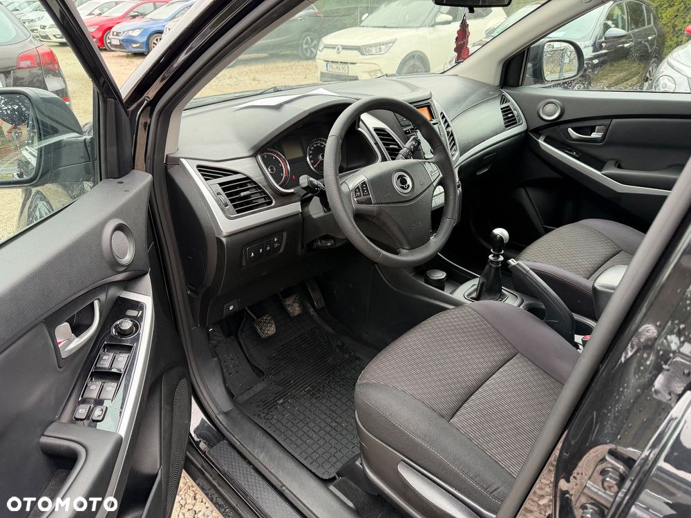 SsangYong/KGM Korando 2.0 e-XDi Quartz - 24